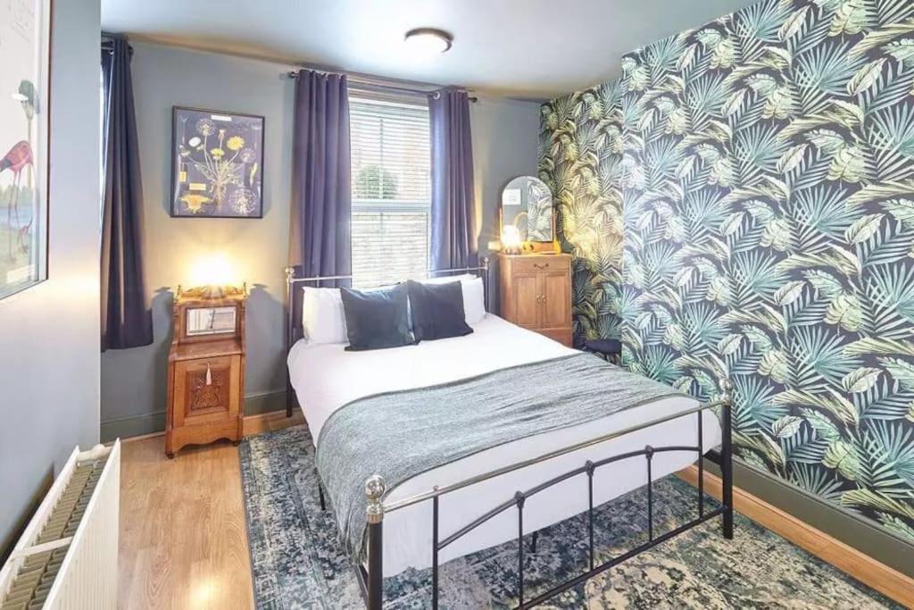 May House 3 Bedroomed House ウィットビー エクステリア 写真